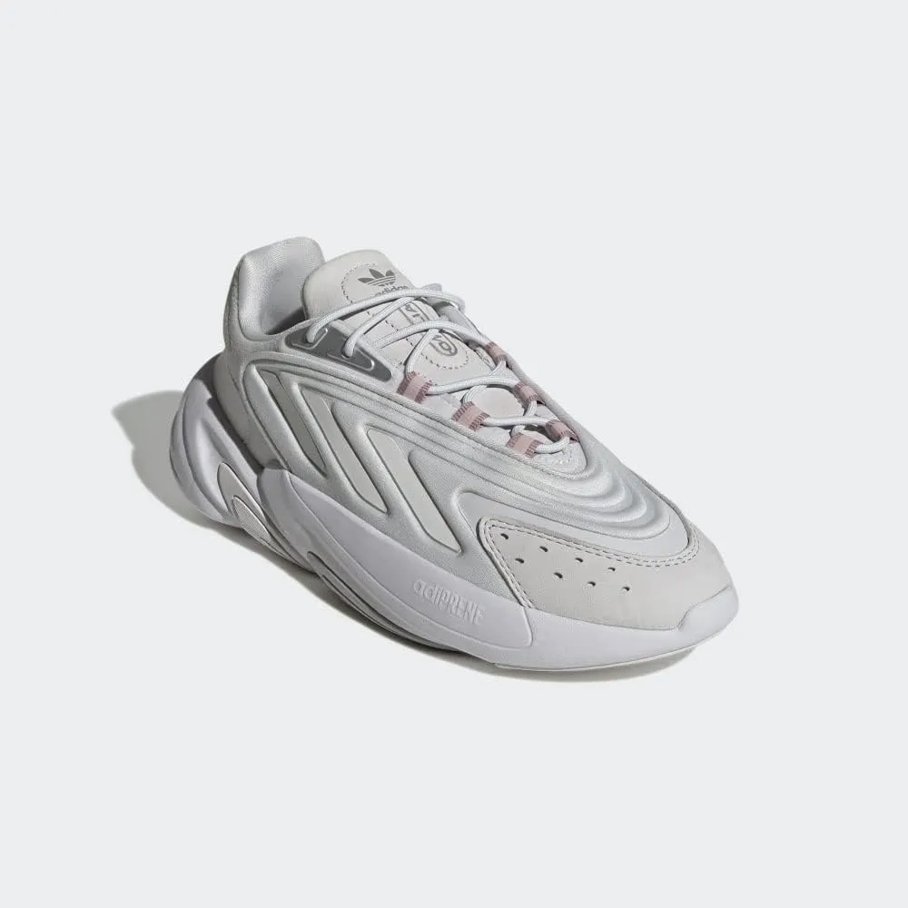 adidas Originals Women's Ozelia Sneaker