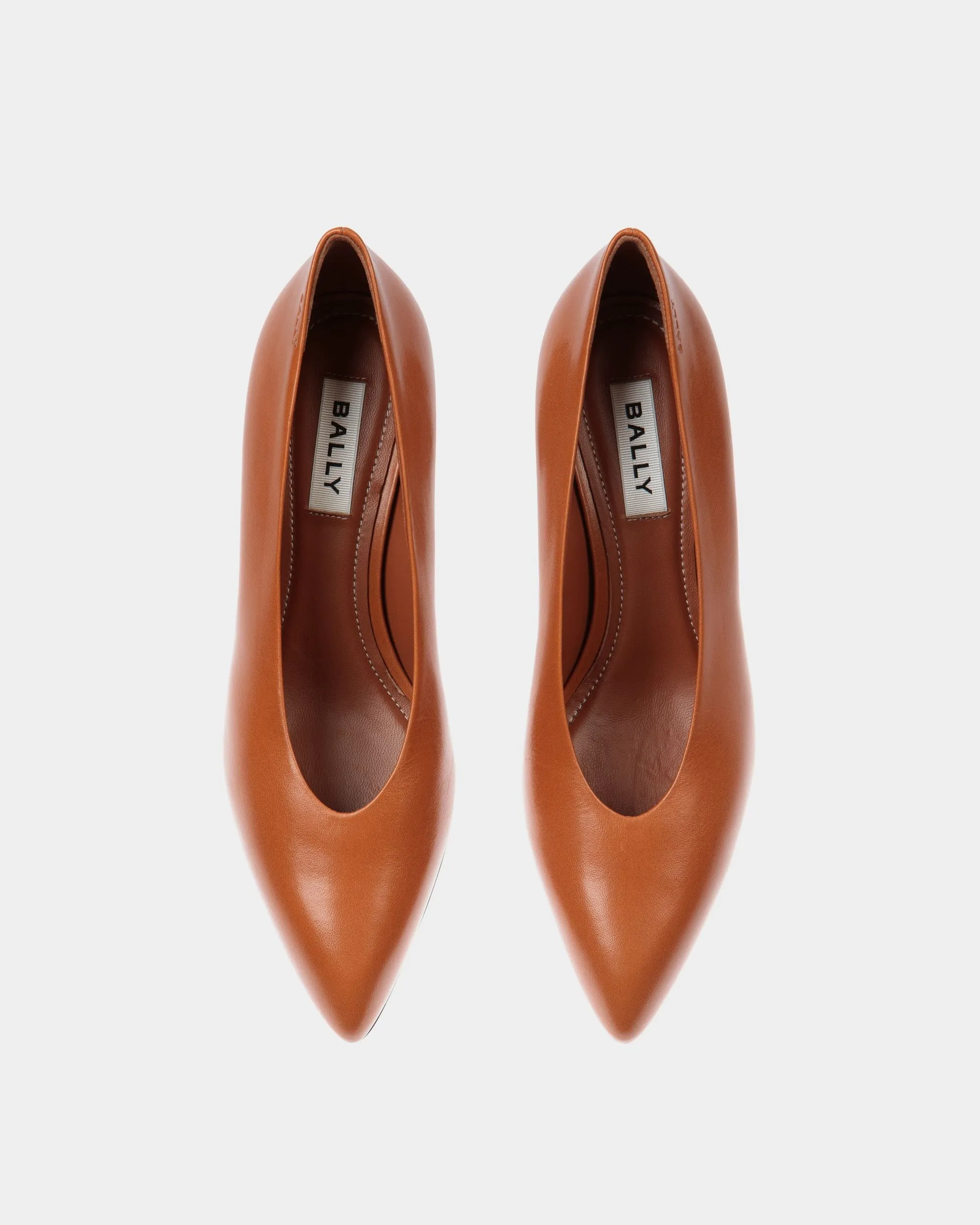 Alva Pump in Brown Leather