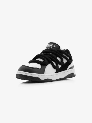 BaligURYSN Urban Midnight Black Flat Low Top Classy Women’s Sneaker