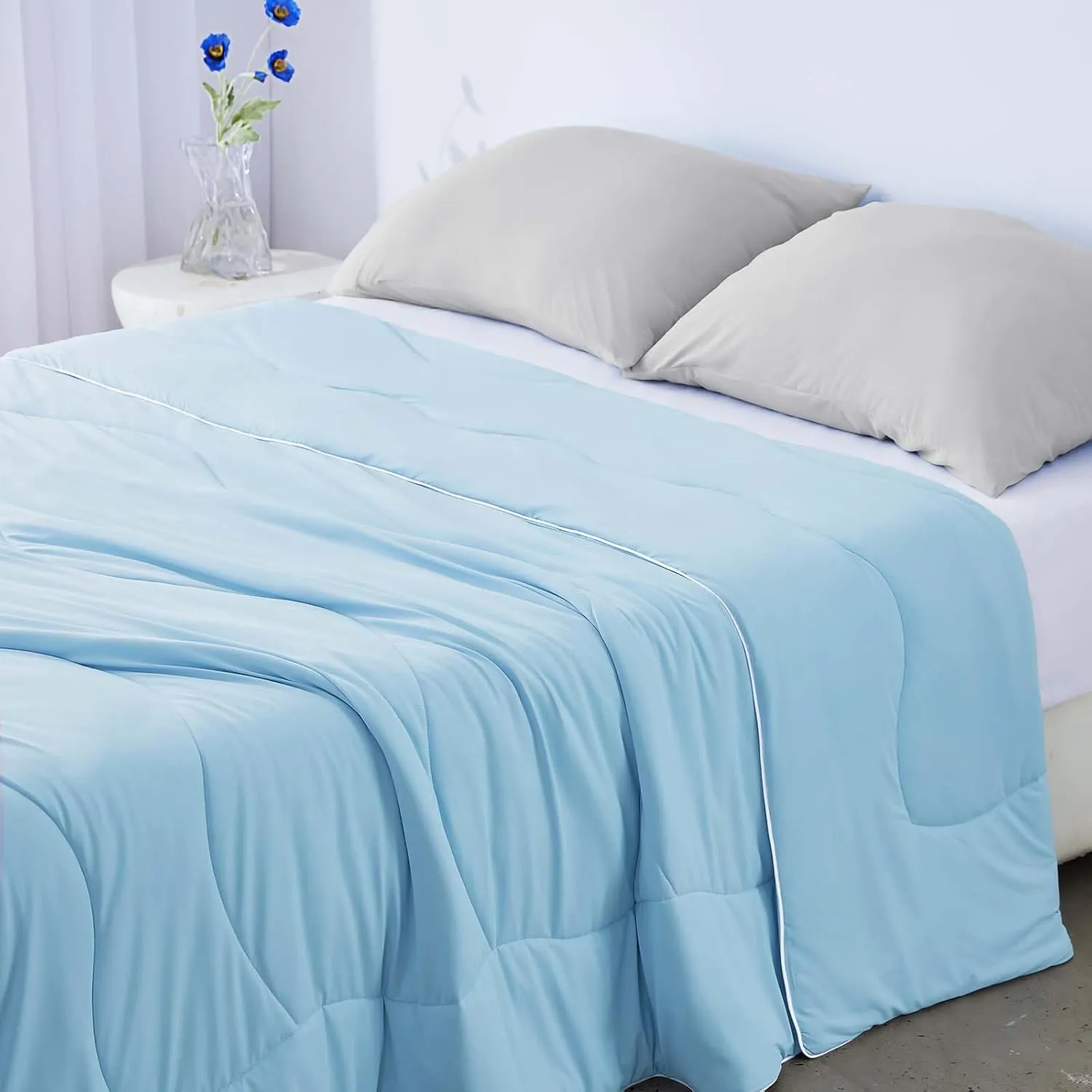 BEDELITE Cooling Comforter King Size,Double Side Cooling Blankets for Hot Sleepers,Lightweight & Breathable Summer Comforter King Size，Blue,108x90 Inches