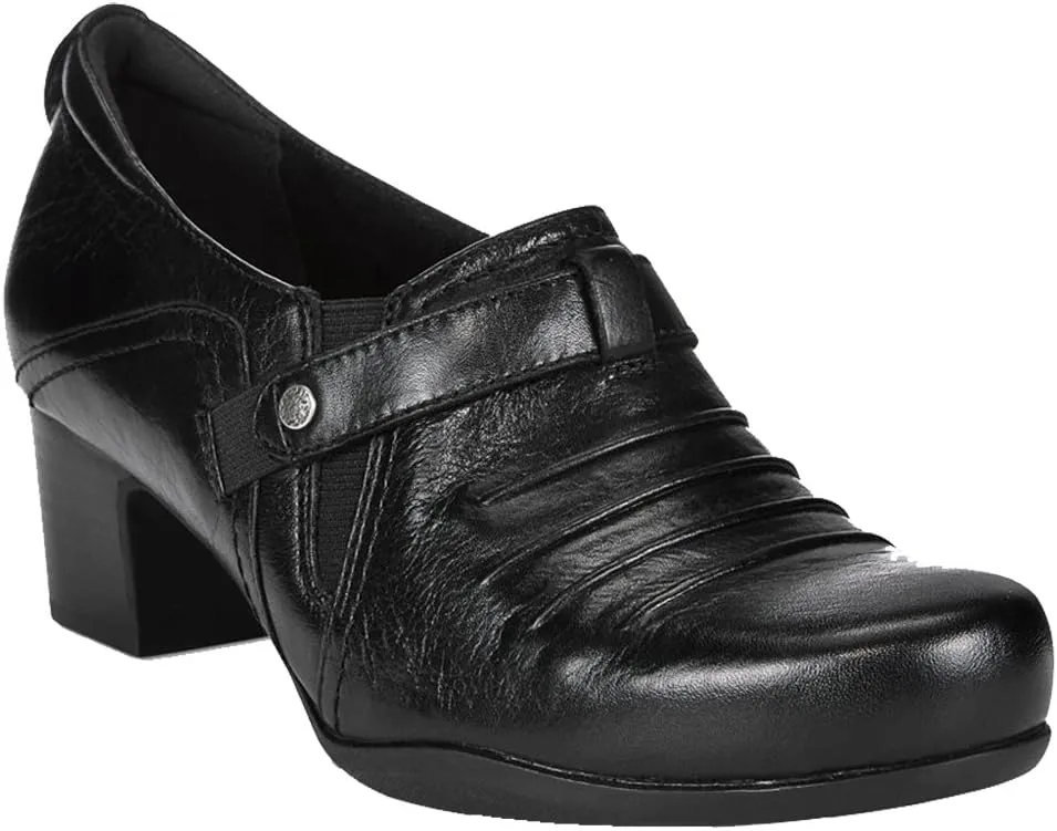 Clarks Women's Rosalyn Nicole Slip-On Loafer