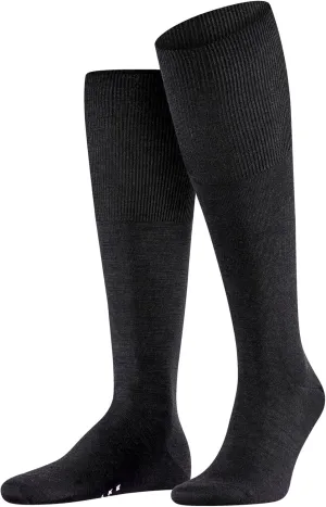 FALKE Men's Airport Knee-High Socks, Breathable, Merino Wool Cotton, Light Formal Socks, Work or Leisure Clothing, 1 Pair