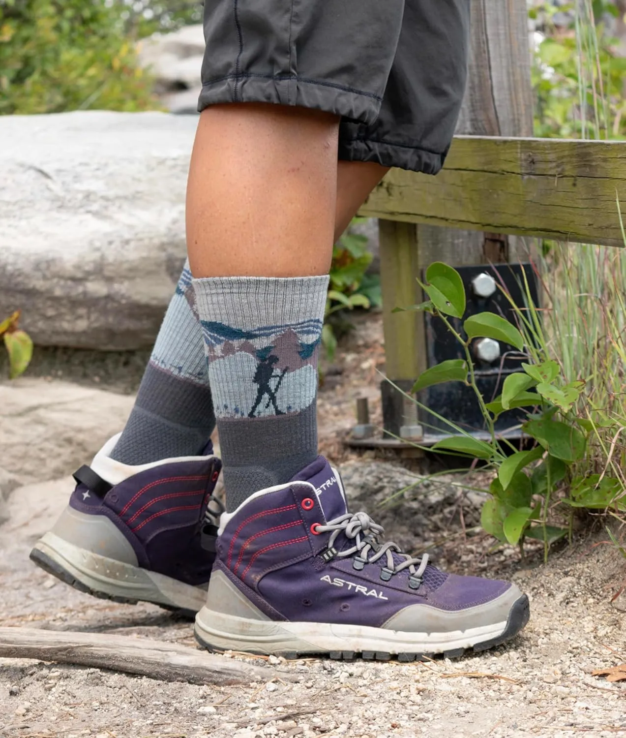 Farm to Feet Unisex Blue Ridge 3/4 Lightweight Technical Hike Merino Wool Crew Socks
