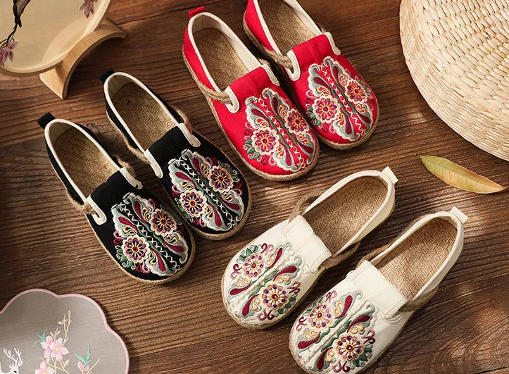 Flat Bottom Low-Top Breathable Embroidered Ethnic Casual Shoes