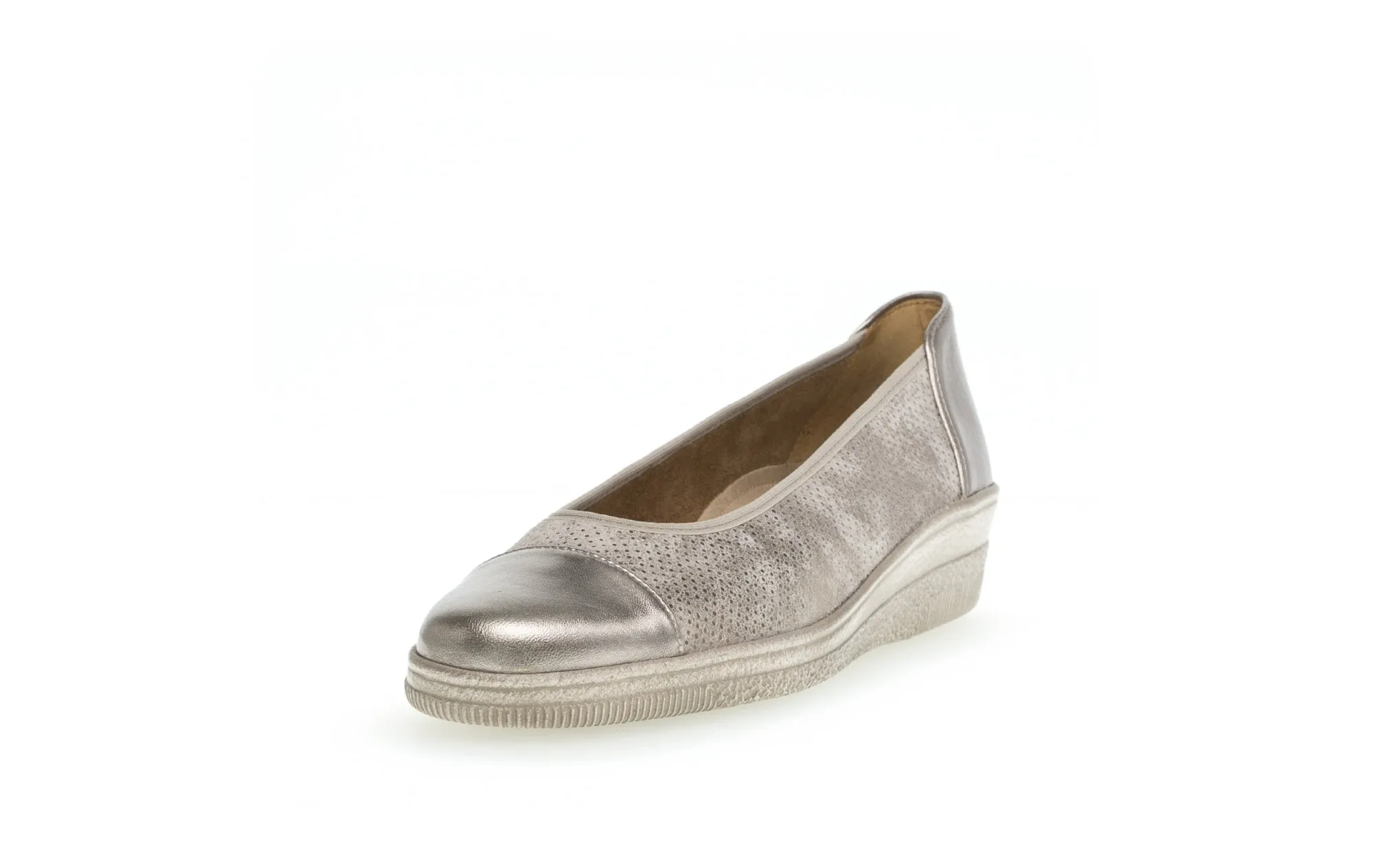 GABOR - 66.042.62 LOW WEDGE SLIP ON SHOE (G FIT) - GOLD METALLIC