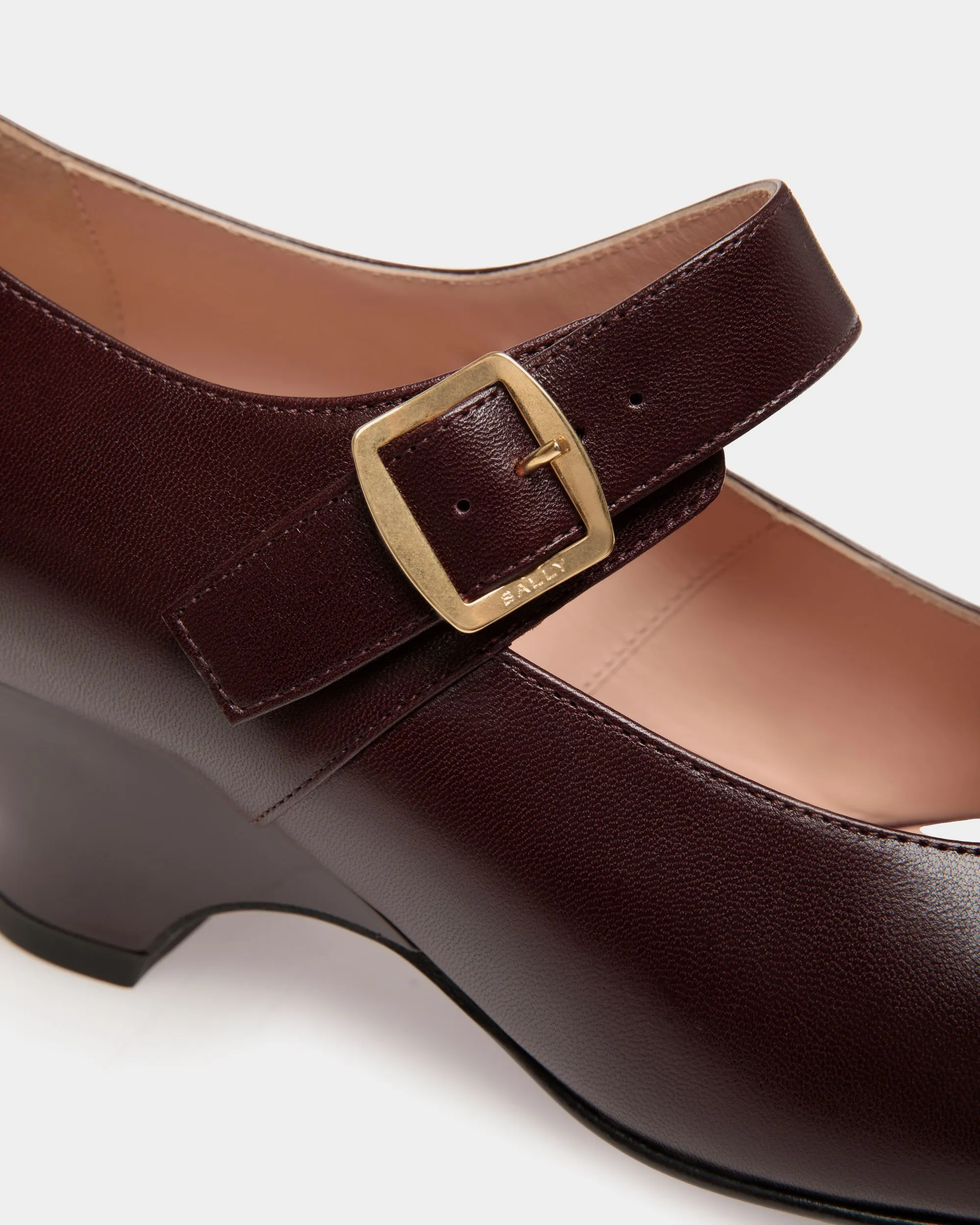 Glendy Pump in Deep Burgundy Leather