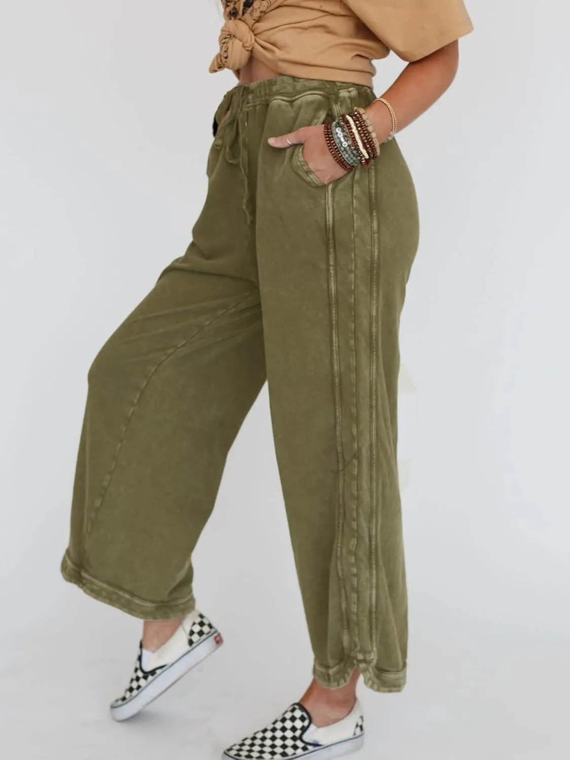Gnveub Women's Yoga Pants Lightweight Wide Leg Sweatpants High Waisted Drawstring Loose Lounge Pant with Pockets