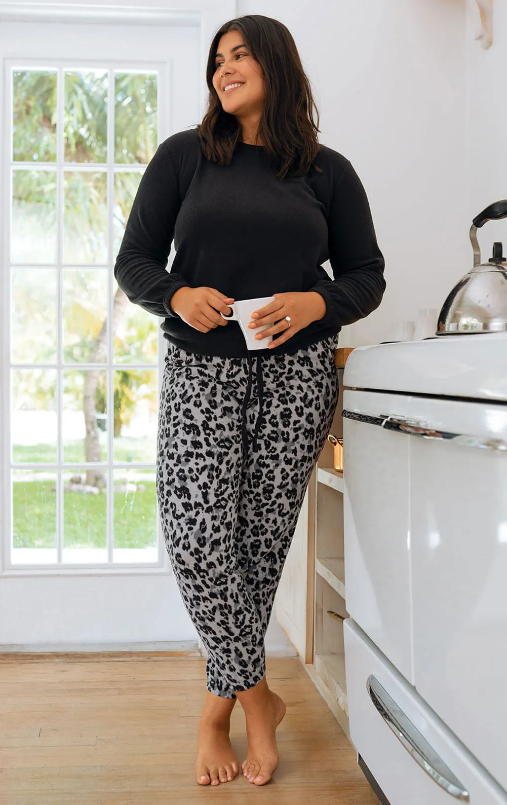 Lightweight Fleece Front Tie Pullover Pajamas