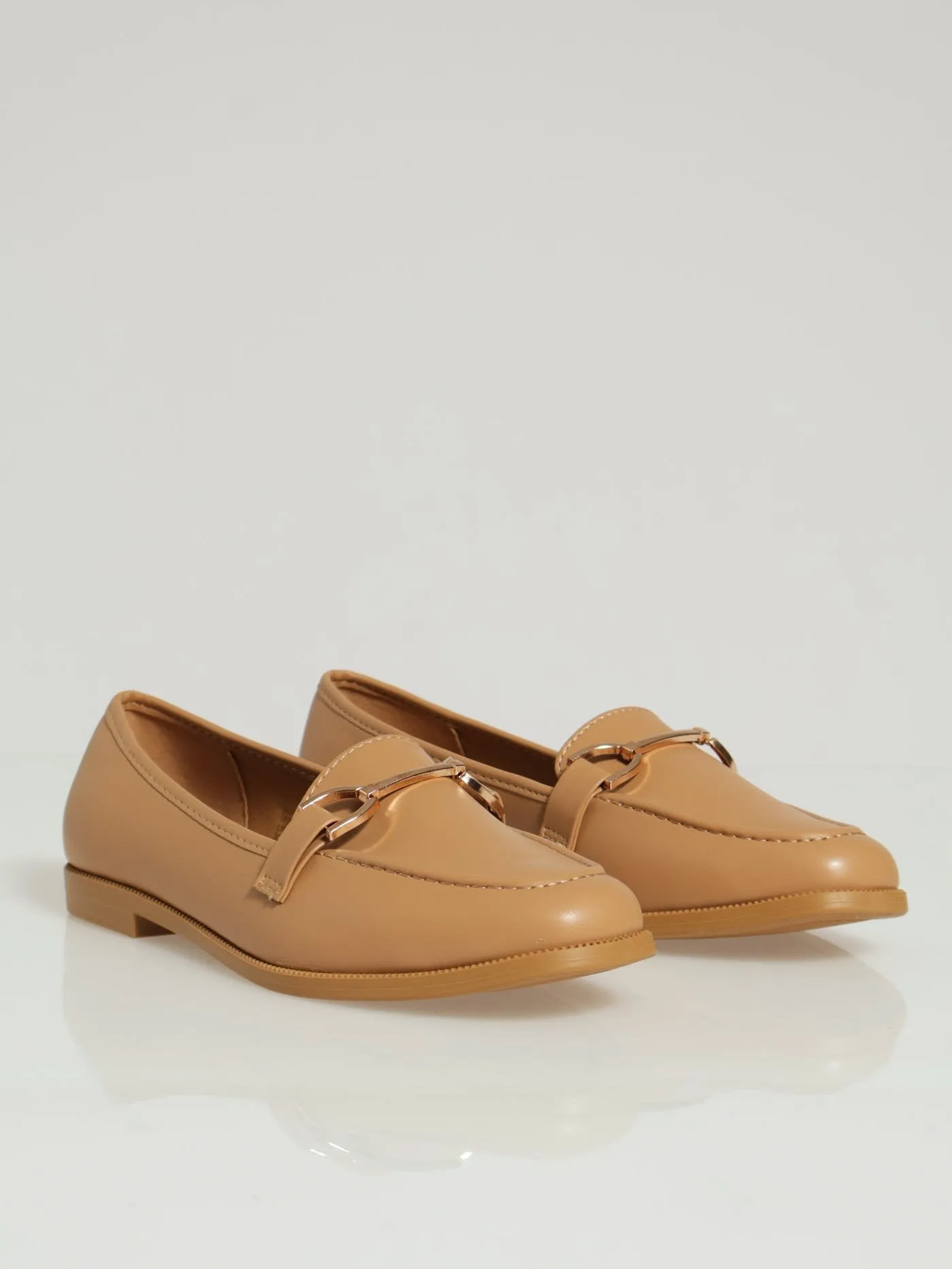 Loafer With Trim - Tan