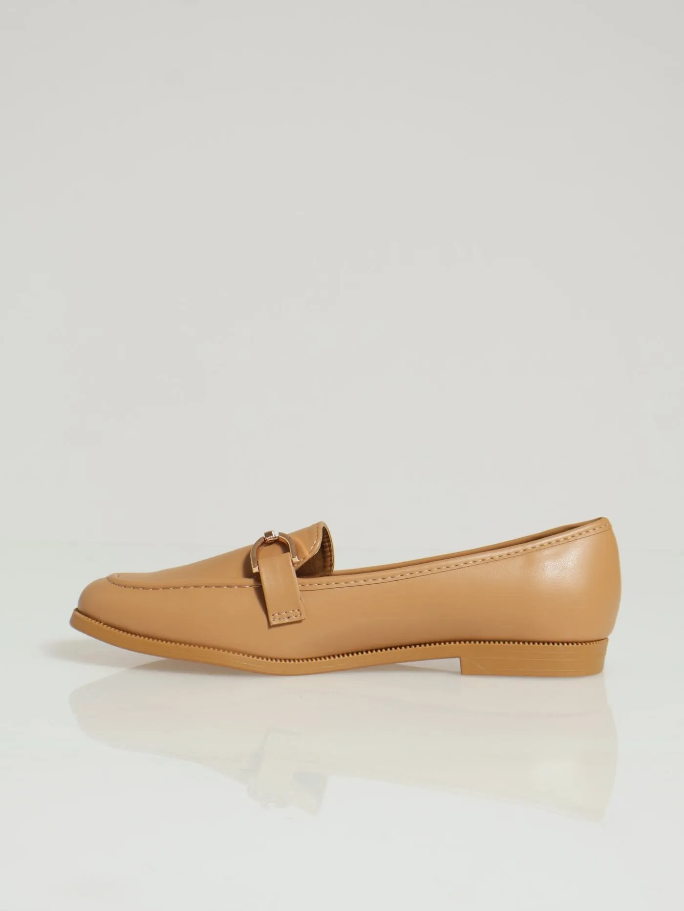 Loafer With Trim - Tan