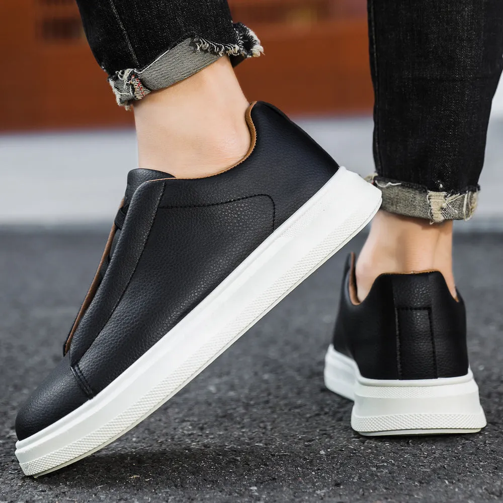Men's Leather Soft-soled Breathable Sneakers