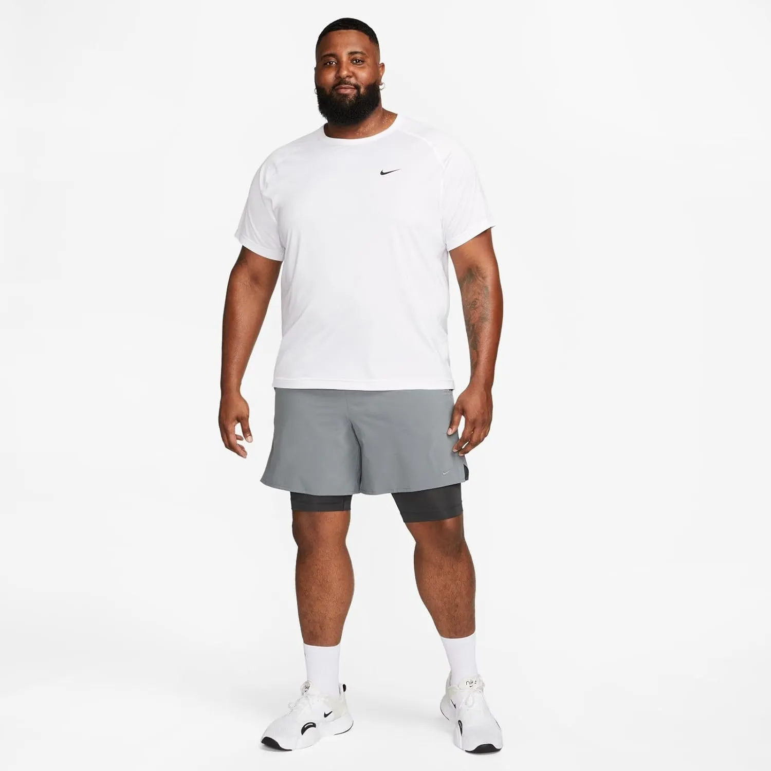 Nike Ready Men's Dri-FIT Short-Sleeve Fitness Top (DV9815-100, White/Black)