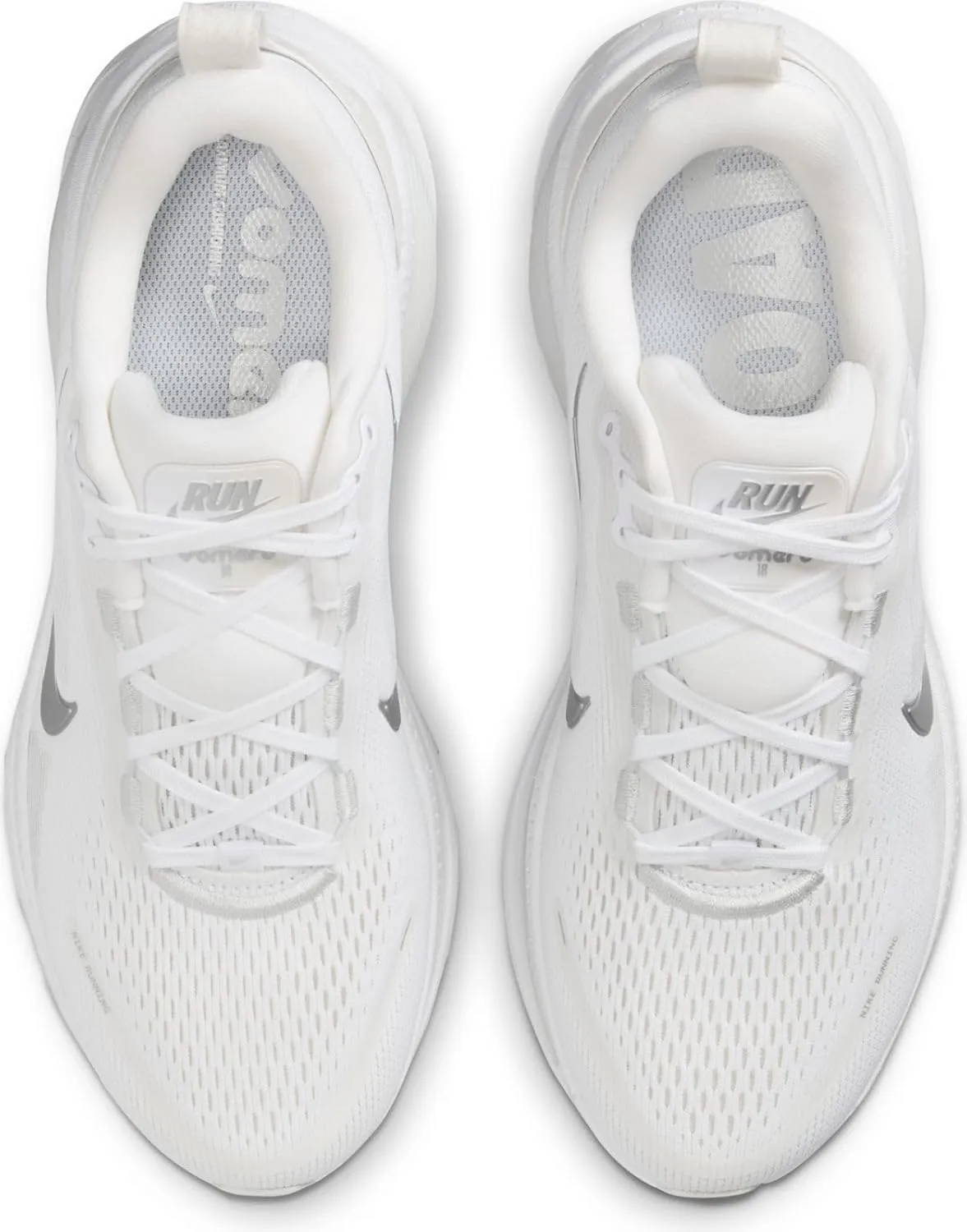 Nike Women's Vomero 18 Sneaker