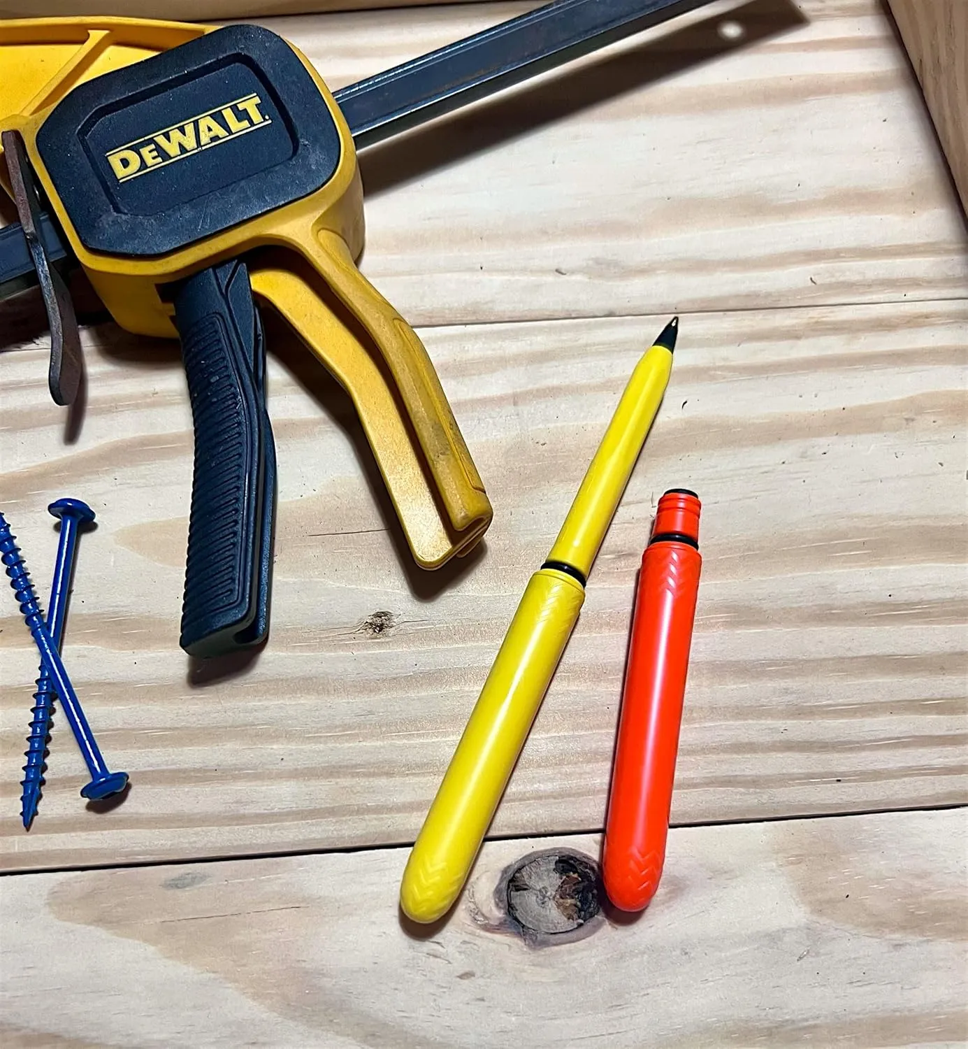 Pen - the USA Made Pocket Pen – 8 Pack – compact, affordable, lightweight, EDC black ink ballpoint pen – waterproof and floats – carries small, writes big (Flat Dark Earth)