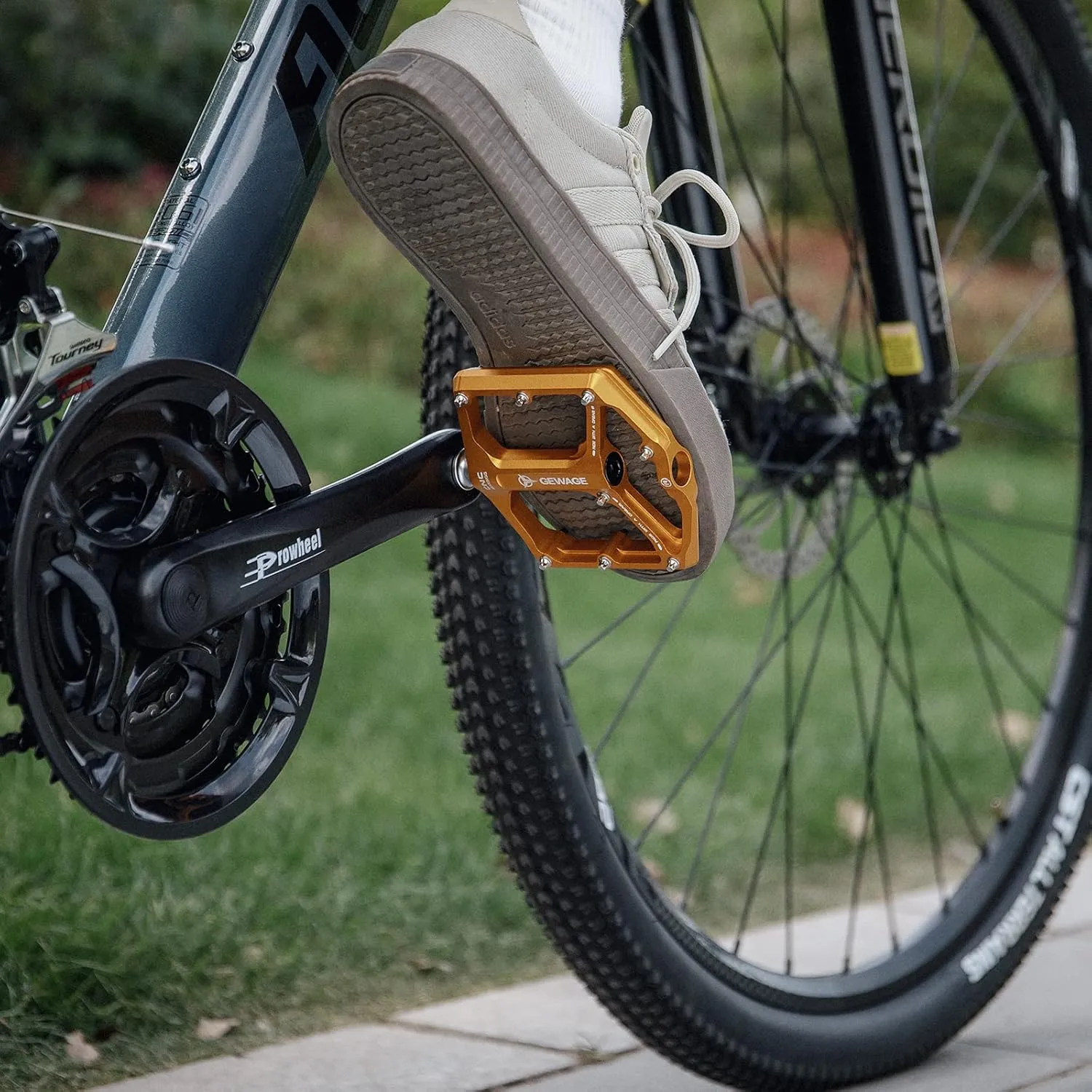 Road/Mountain Bike Pedals - 3 Bearings Bicycle Pedals - 9/16” CNC Machined Flat Pedals with Removable Anti-Skid Nails