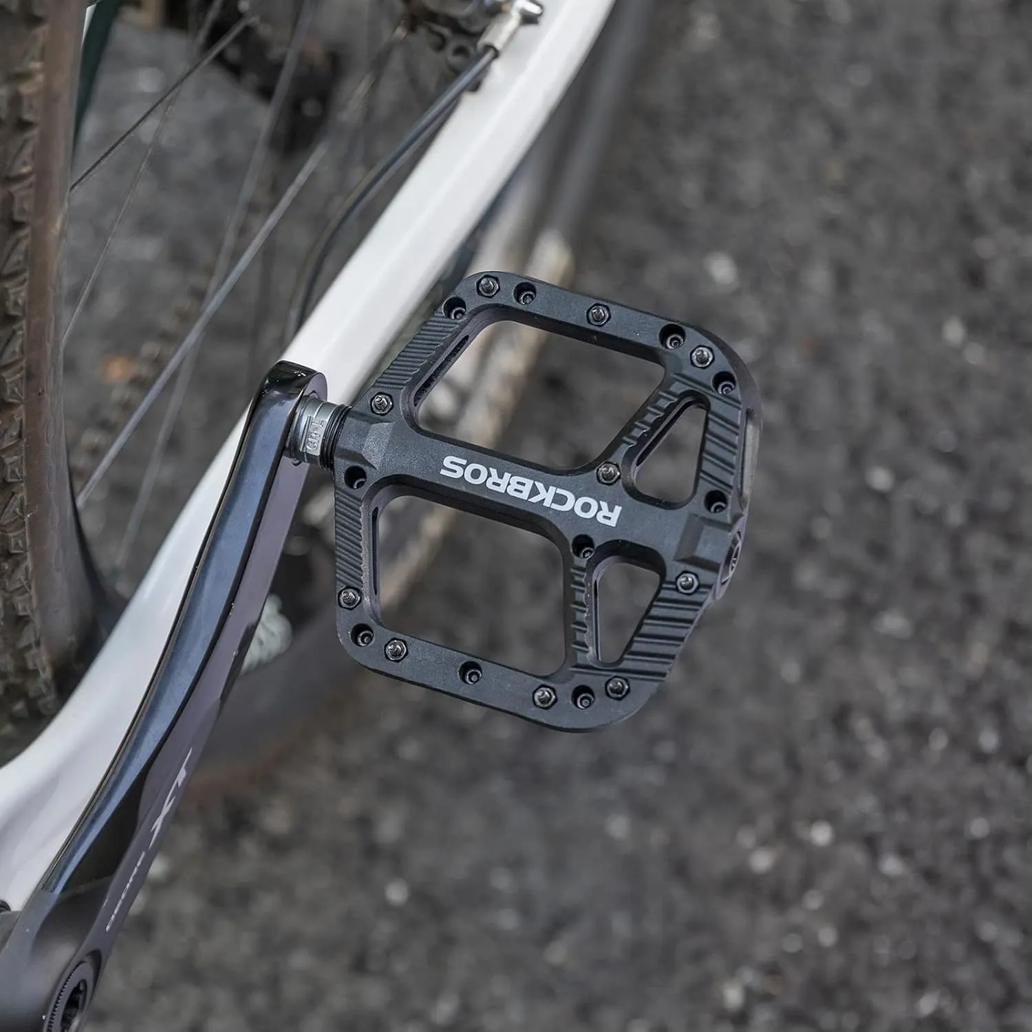 Rock BROS Mountain Bike Pedals Nylon Composite Bearing 9/16" MTB Bicycle Pedals with Wide Flat Platform