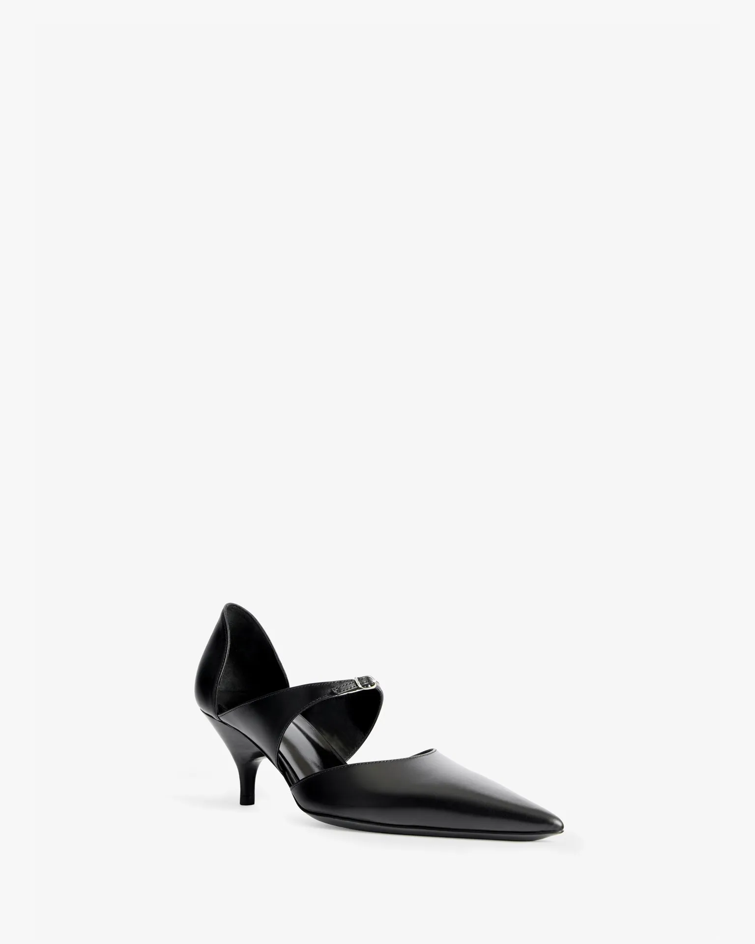 Role Pump in Black Leather