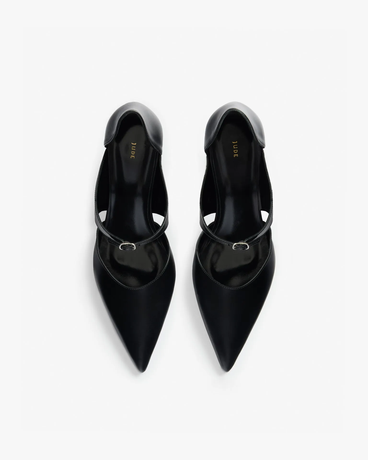 Role Pump in Black Leather