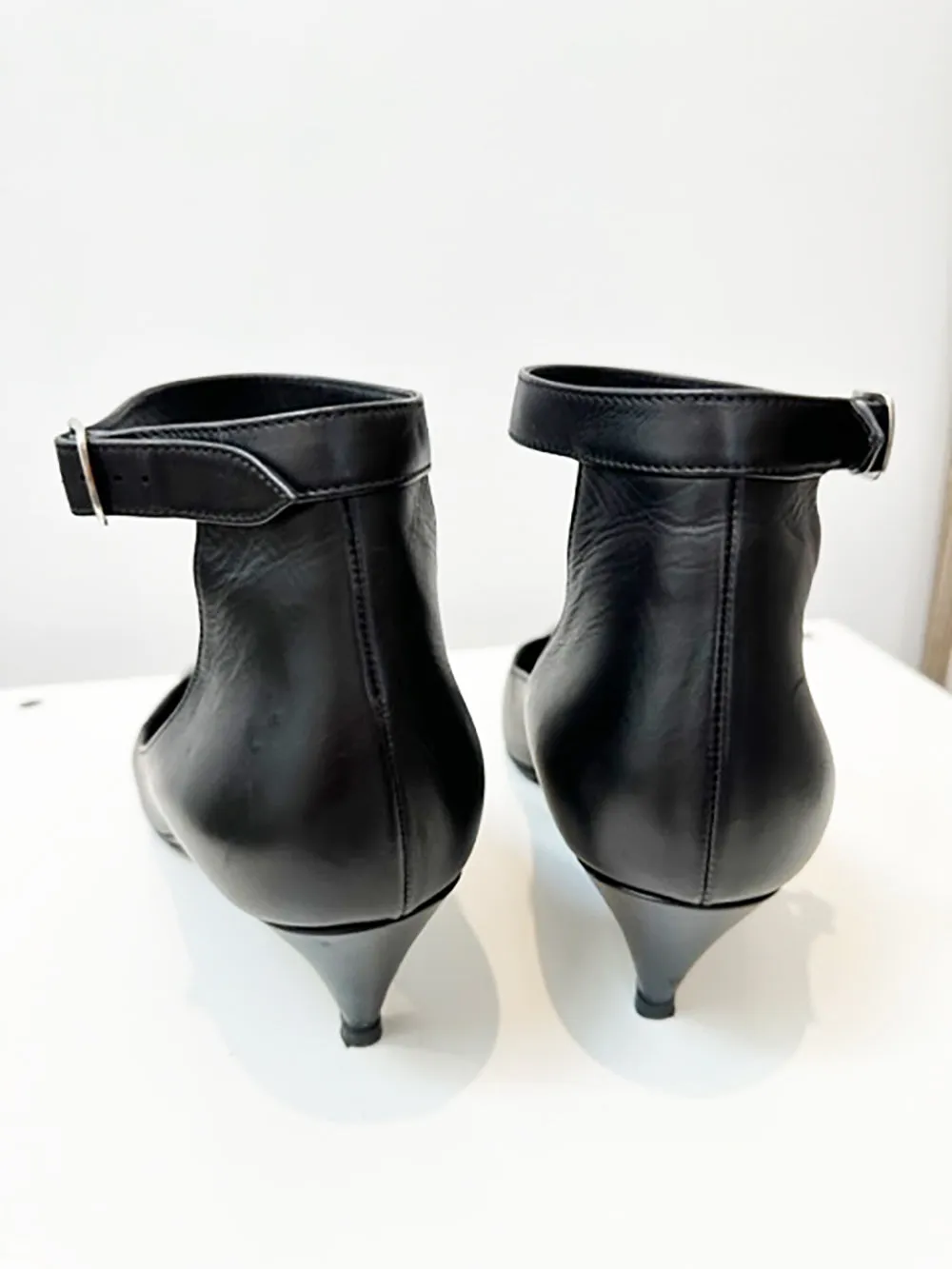SAINT LAURENT