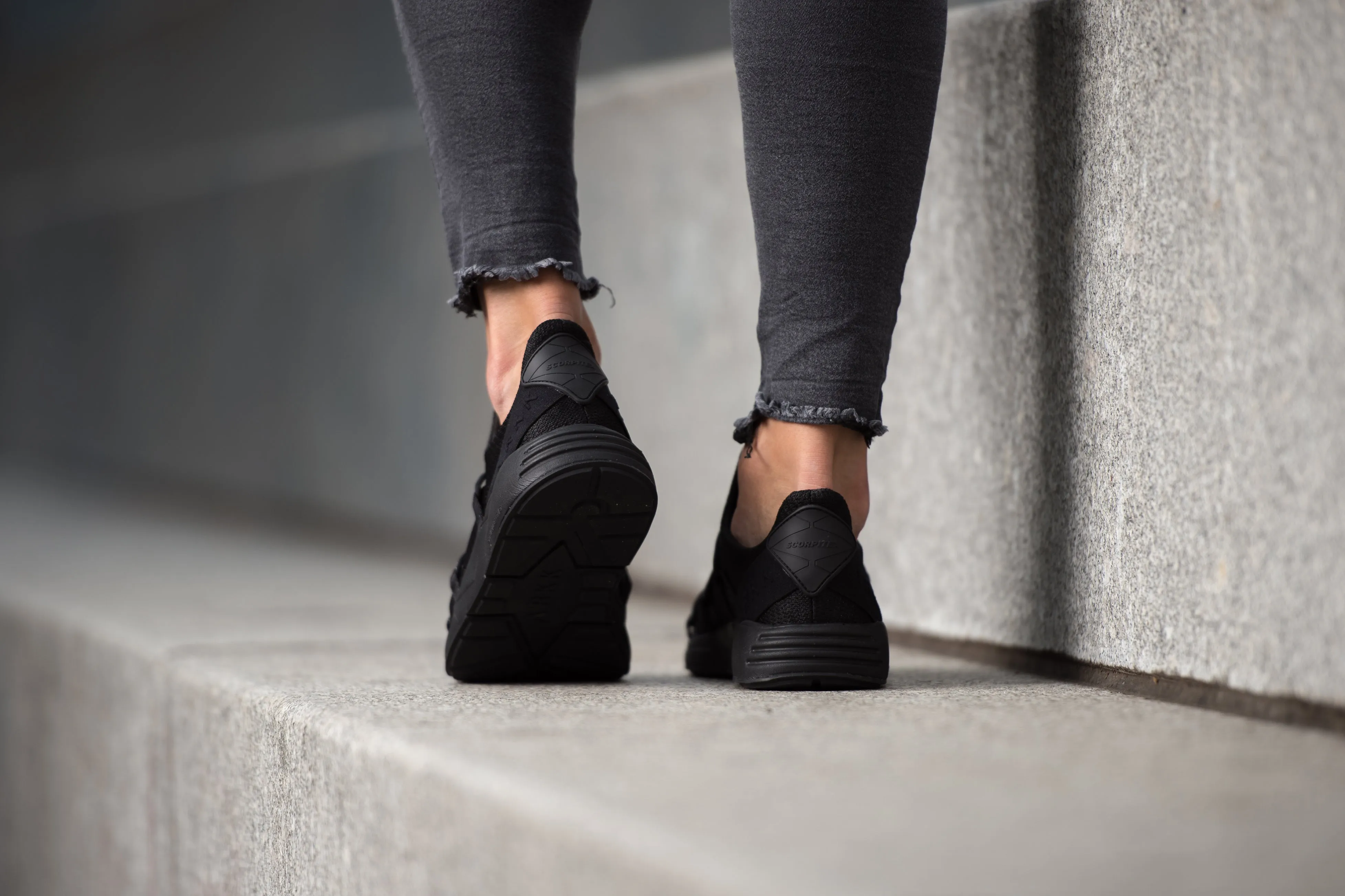 Scorpitex S-E15 Black - Women