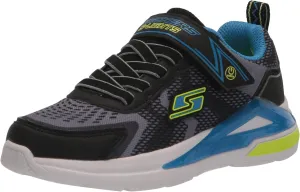SKECHERS Boy's Tri-namics Sneaker