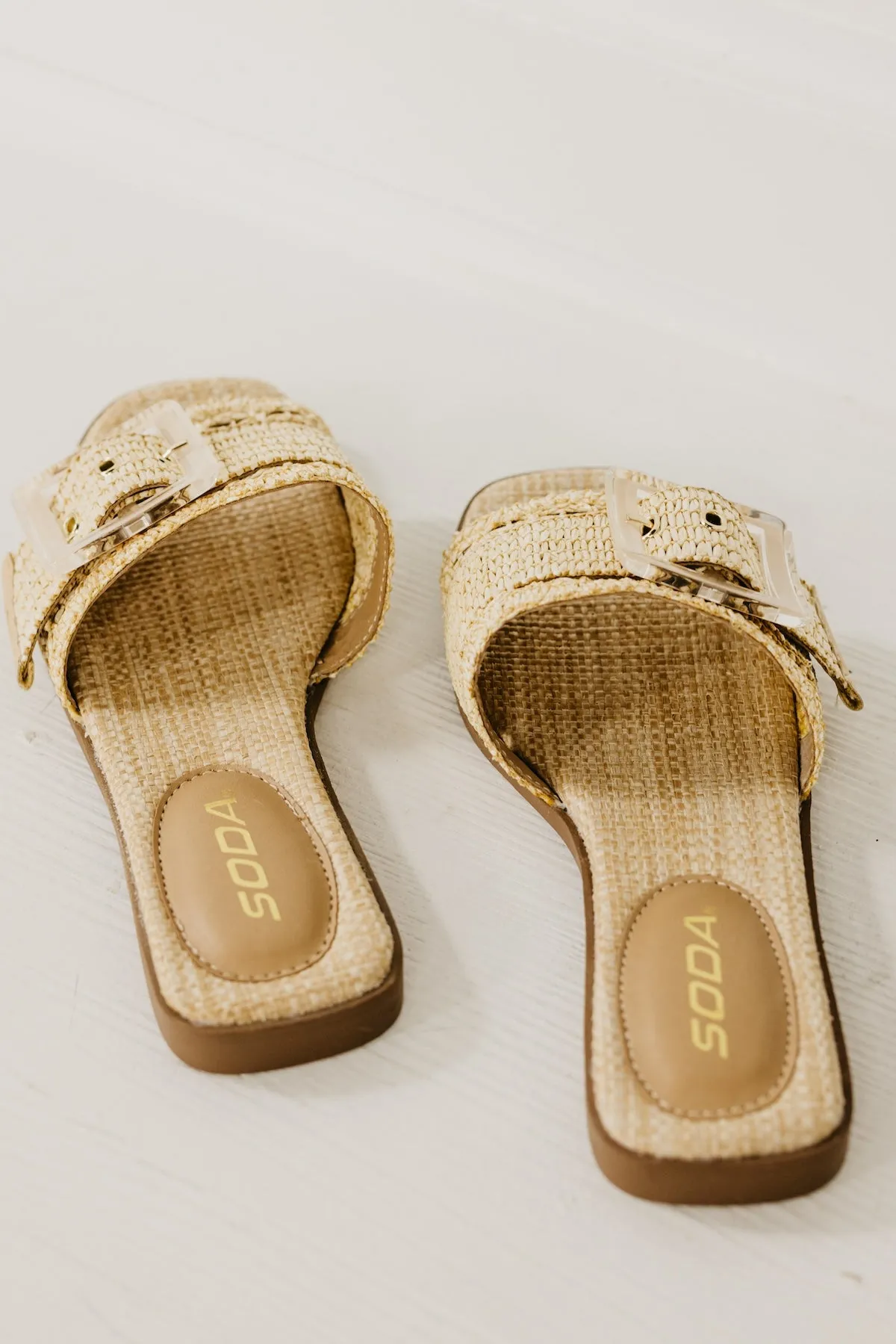 The Nayan Raffia Buckle Slide