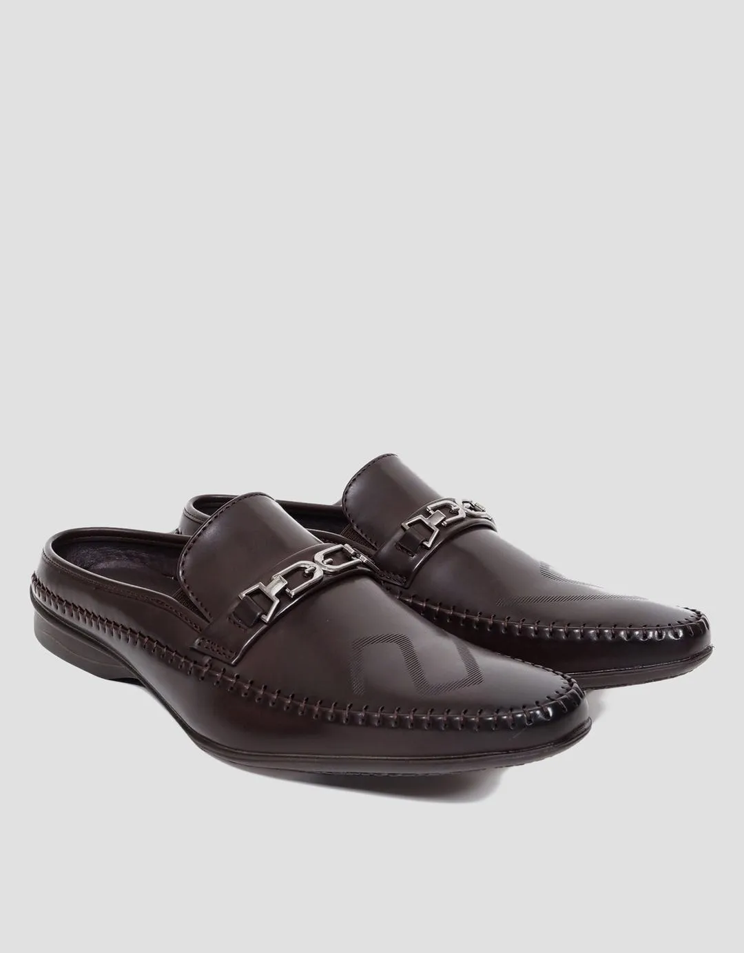 Watchout Belt Accent Sandal Bustong Pria