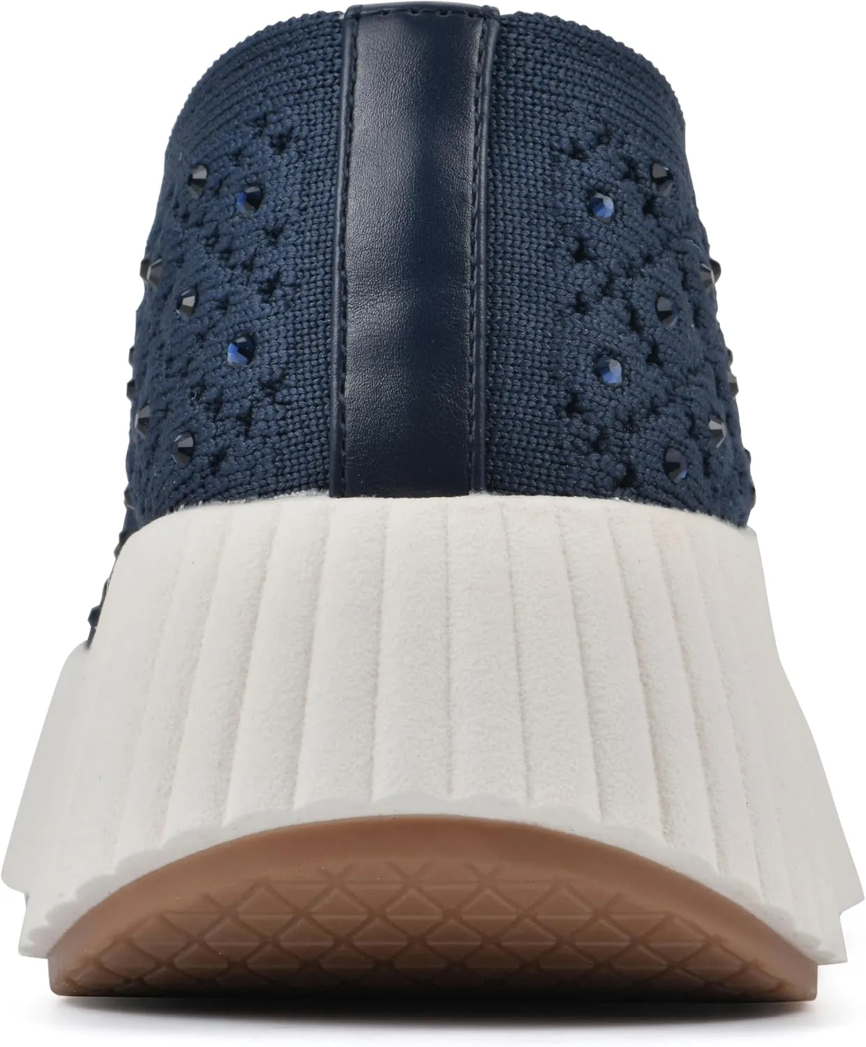 WHITE MOUNTAIN Women's Dyles Sneaker