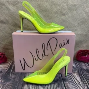 Wild Pair Lime Darcie Slingback Pumps 6