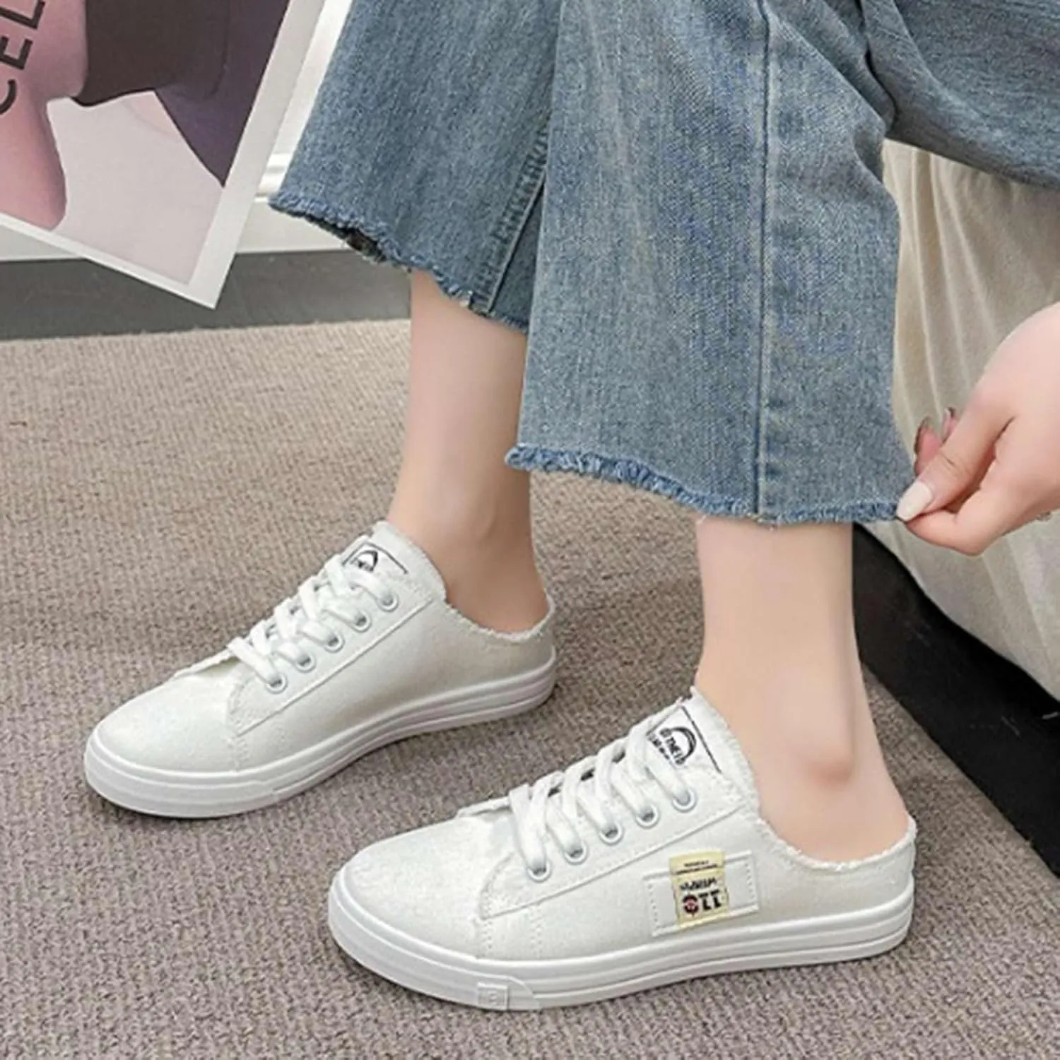 Womens Shoes Ethnic Casual Shoes Summer Fashion Hollow Breathable Flat Heel Soft Woven Leather Shoes Slip on for Men