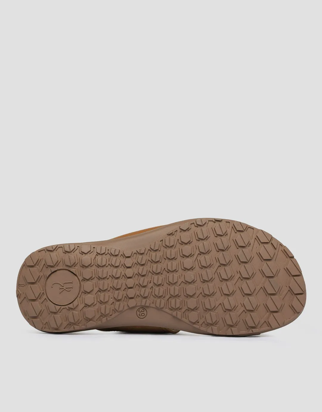 Yongki Komaladi IVM4029KL Sandal Slip On Pria